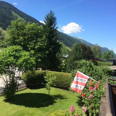 Landhof Aigner Guest house *